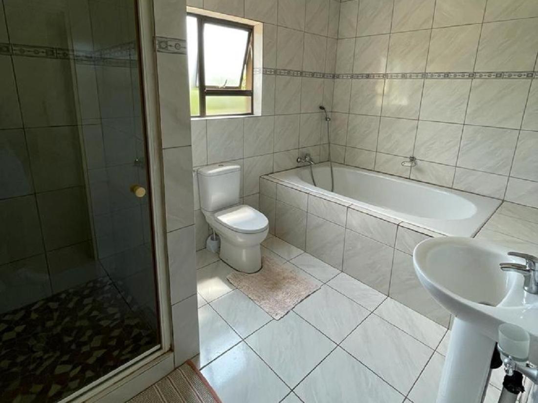 Khutsong Guests House Hotel Burgersfort Kültér fotó